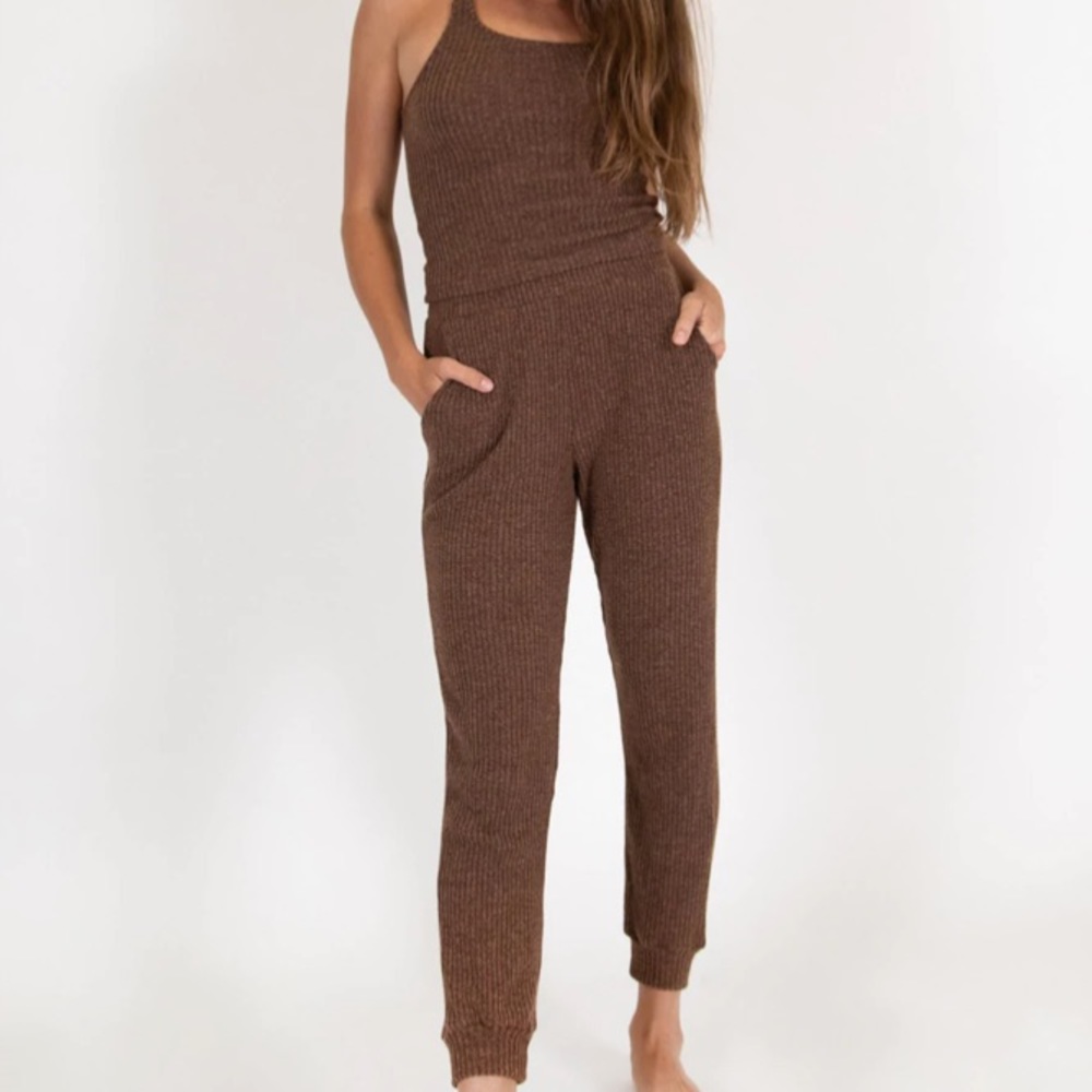 Natural Life Merritt Jogger and Tank Set